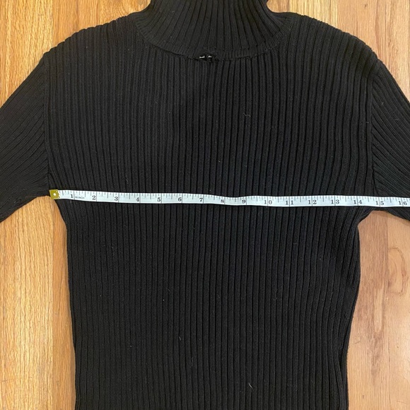 First Rite Ribbed Cropped Turtleneck, *BLACK* - Picture 7 of 9